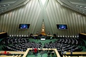 سخنگوی کمیسیون اقتصادی مجلس: کشور گران اداره می‌شود